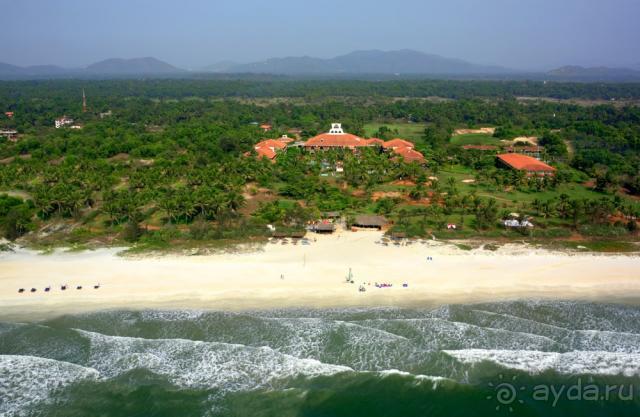 Ramada Caravela Beach Resort (Renaissance Goa)