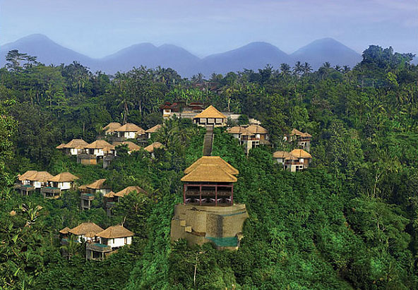 Hanging Gardens Ubud бассейн