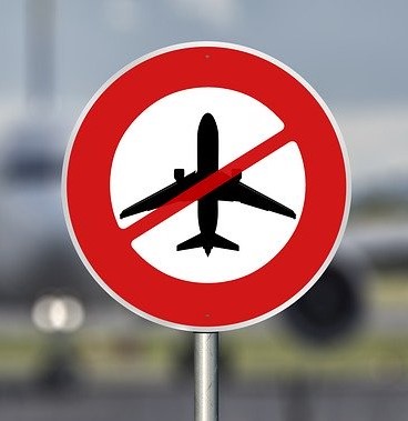 Россияне не могут вернуться на родину из-за отмененных рейсов в Стамбул