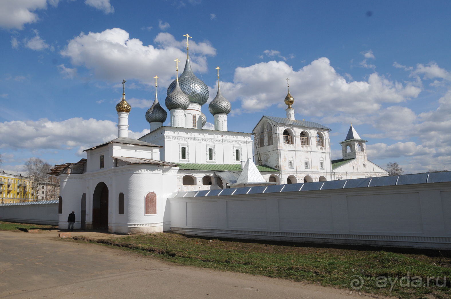 Воскресенский монастырь углич фото