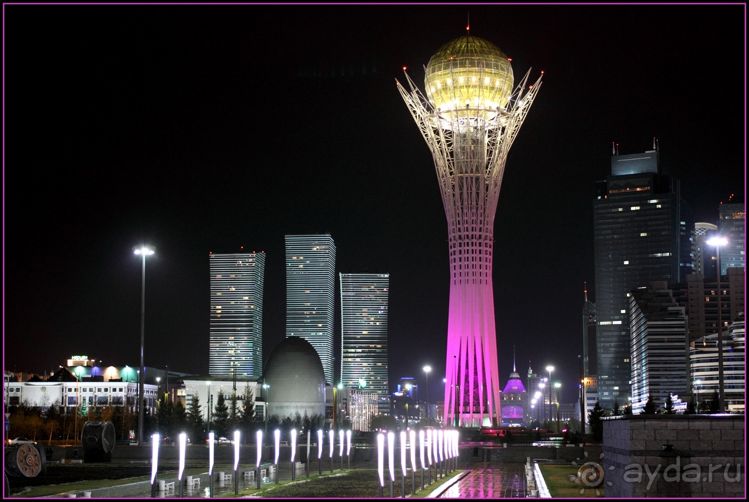 Высота астана. Монумент Астана-Байтерек. Казахстан башня Байтерек. Нурсултан башня Байтерек.